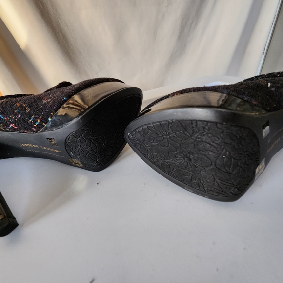 Chinese Laundry Black Platform Bootie - Picture 5 of 5